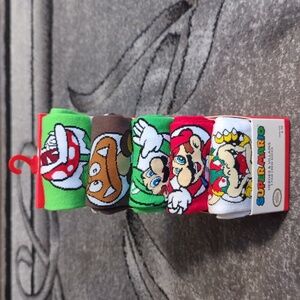 Nintendo licenced product Super Mario heroes and villains socks 5 pack B…